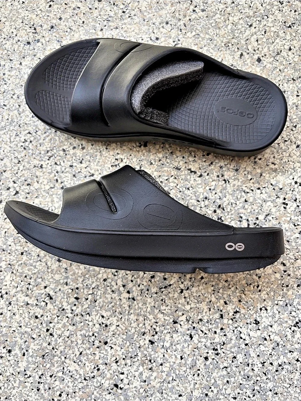 Oofos OOahh Slide Sandal Sport Flex Slides Black Like New